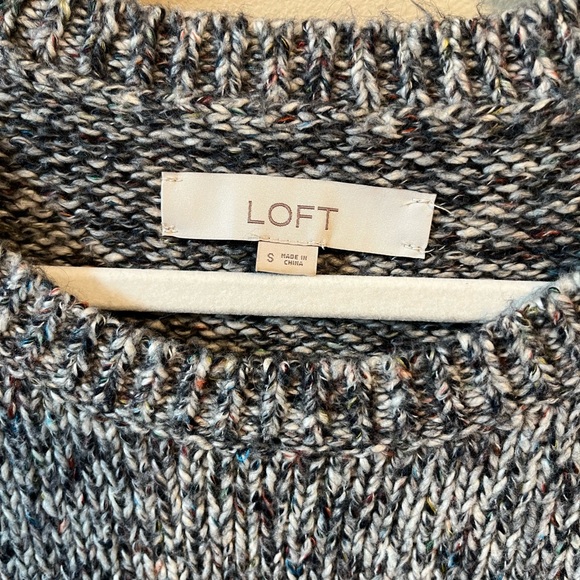 Loft grey white colorful marled crew neck sweater small - Picture 4 of 5